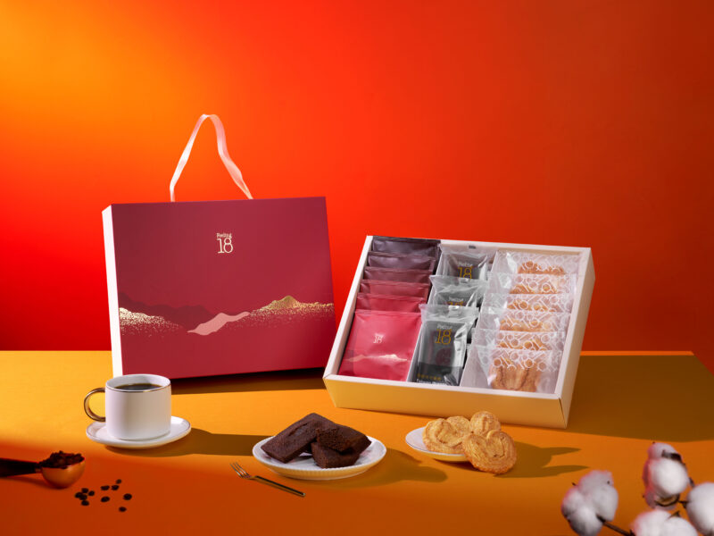 圖文：農曆新年限定禮盒「嵐映新春 萬馬齊奔」亮相。